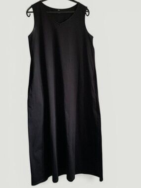 Uniqlo Black mercerized cotton jersey dress, Size M